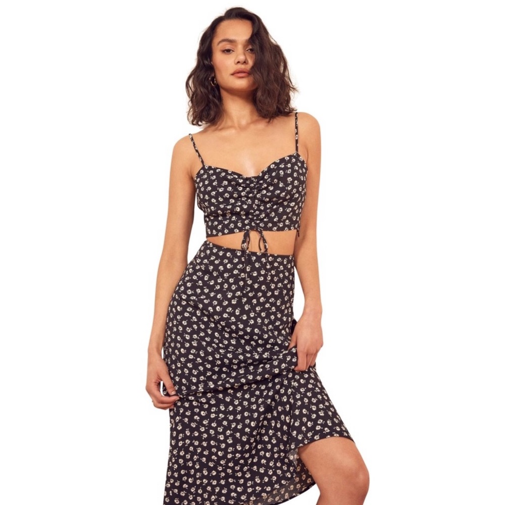 Reformation Black Brandy Floral Ali Two Piece Skirt sz 6 2 piece set.